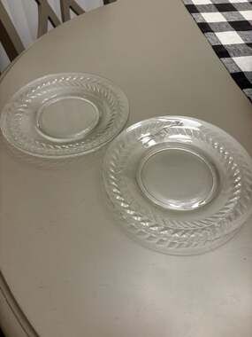 Clear Glass Luncheon Plate with Laurel Wreath Rim. Set of 2.